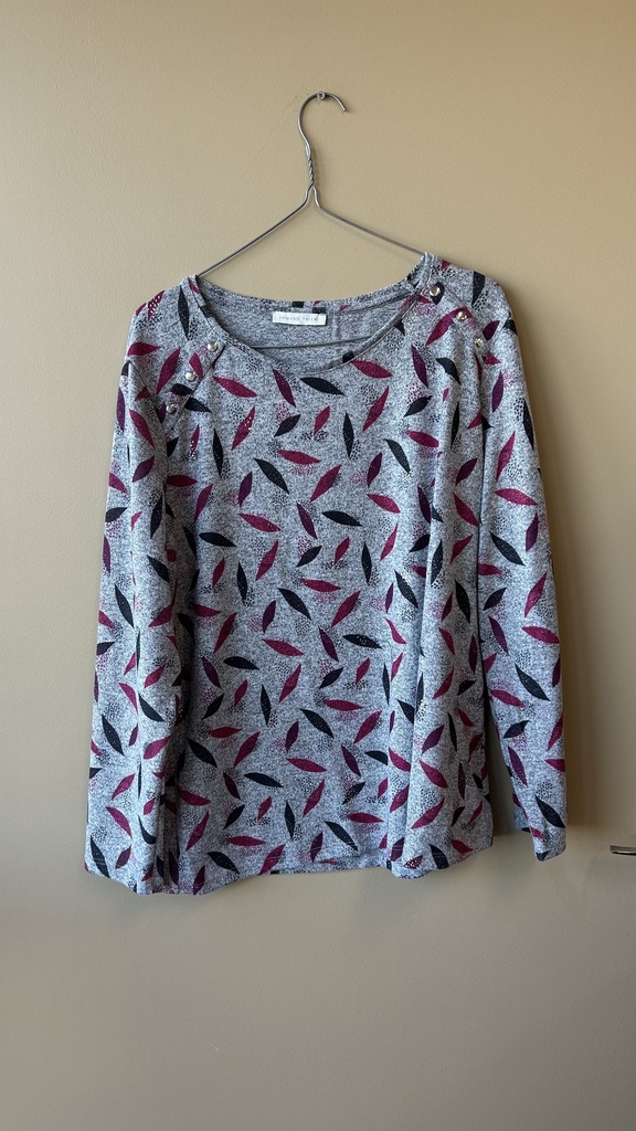T-shirt gris motif feuilles rose et noire