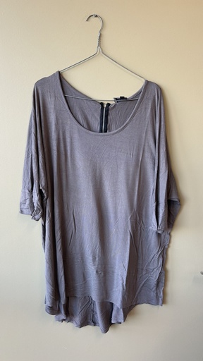T-shirt Gris fermeture au dos