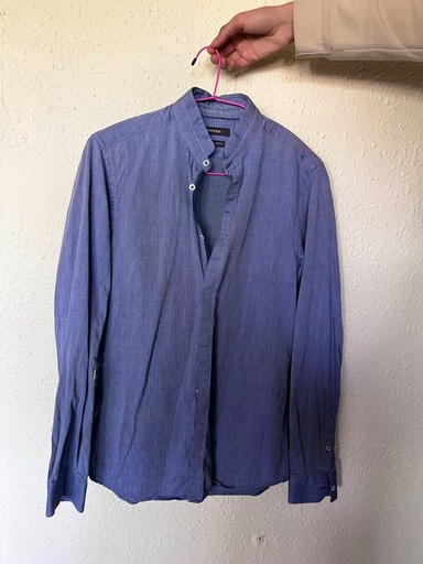 Chemise bleu foncé