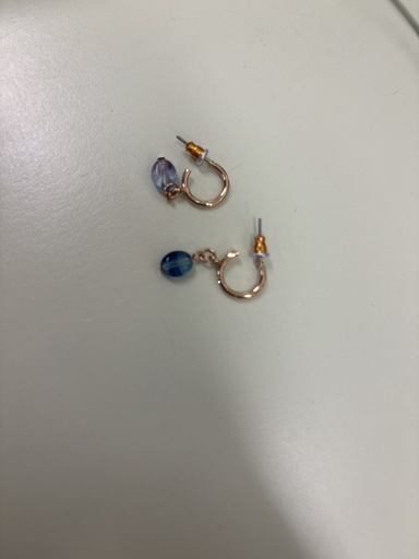 boucles d'oreilles rondes pendantes perle bleue